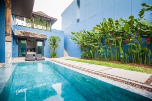 Balinese and Chinese Contemporary Style Pool Villa